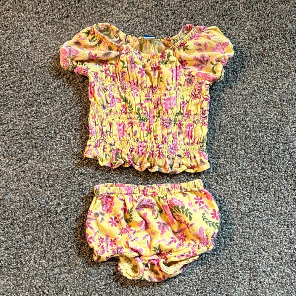 Old Navy Yellow and Pink Floral Baby Set